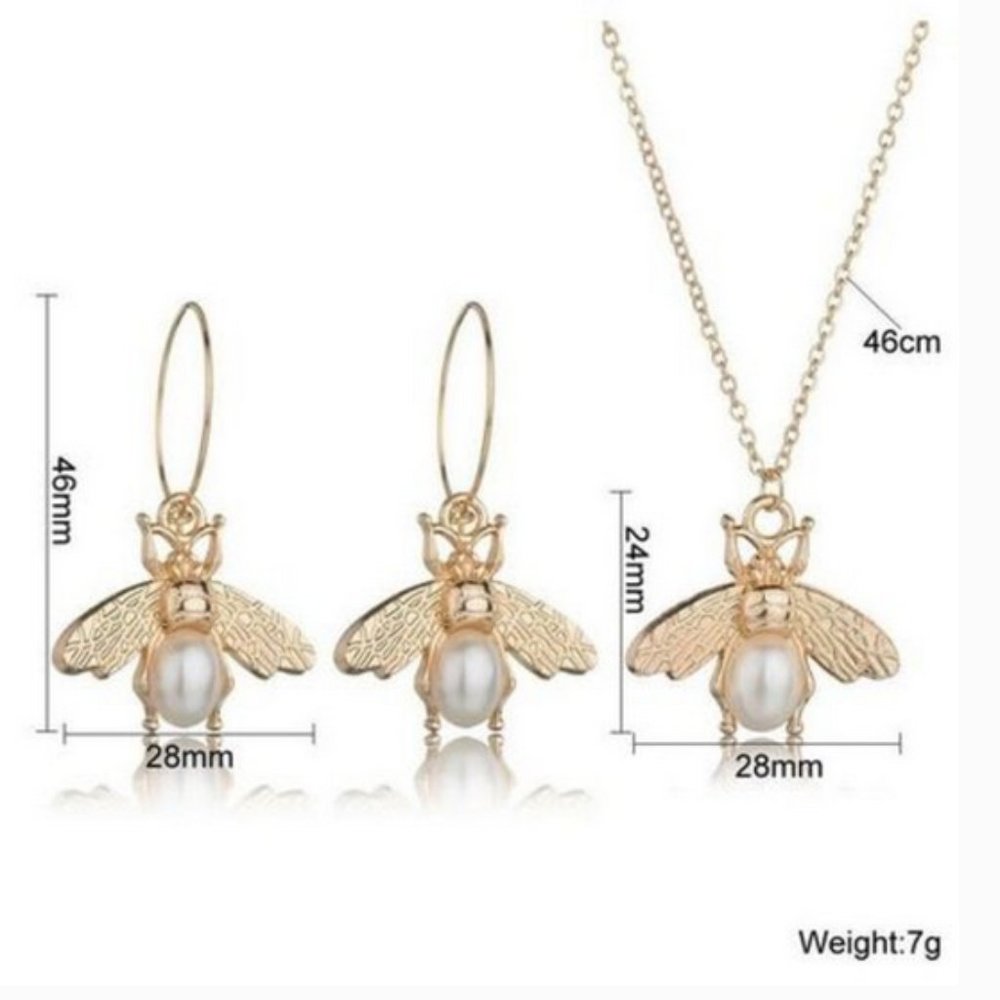 Insect Earrings & Necklace - Picture 3 of 10